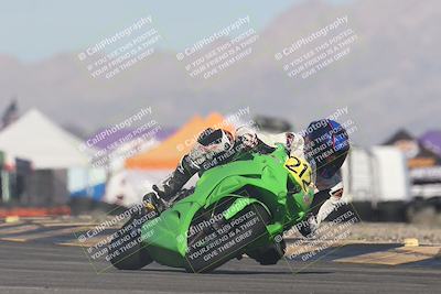 media/Jan-18-2026-CVMA (Sun) [[519f600f45]]/Race 12- Formula 40 MW and LW/